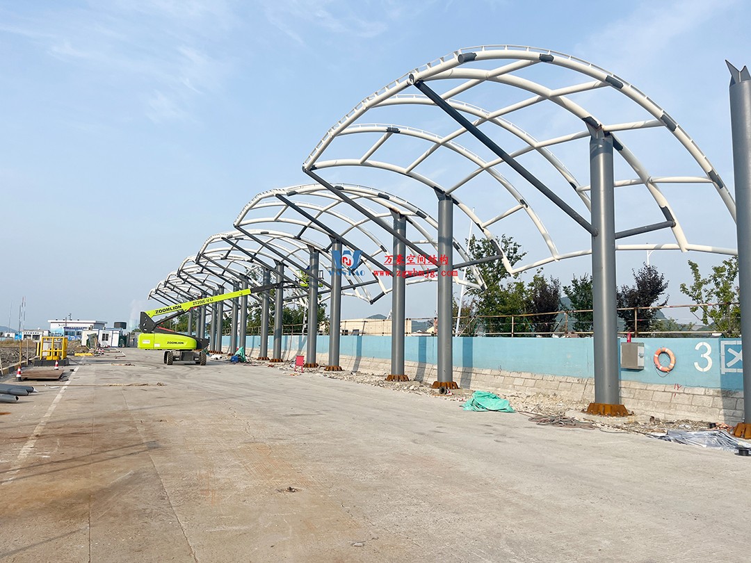 全面加速建設(shè)，創(chuàng)建優(yōu)質(zhì)精品工程